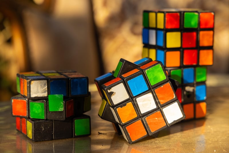 Problem-solving puzzle cubes